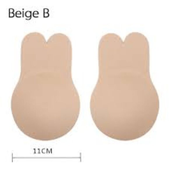 Nipple covers (sticky on one side) - Picture 1 of 6